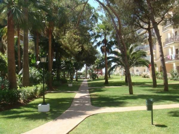 Impresionante Loft En Puerto Banus A Pie De Playa Apartment Marbella Bagian luar foto