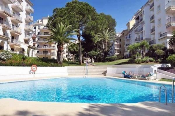 Impresionante Loft En Puerto Banus A Pie De Playa Apartment Marbella Bagian luar foto